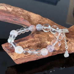 Clear Quartz & Frosted Crackle Agate Bracelet with Silver Charm – Healing Crystal Stretch Manual Bracelet