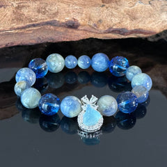 Blue Aquamarine & Kyanite Beaded Bracelet with Crystal Heart Pendant – Ocean-Inspired Healing Jewelry