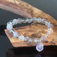 Elegant Clear Quartz & Amethyst Beaded Bracelet with Purple Charm – Minimalist Crystal Healing Jewelry