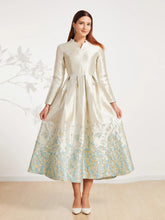 Exquisite Embroidery Wide-Armlet Dress