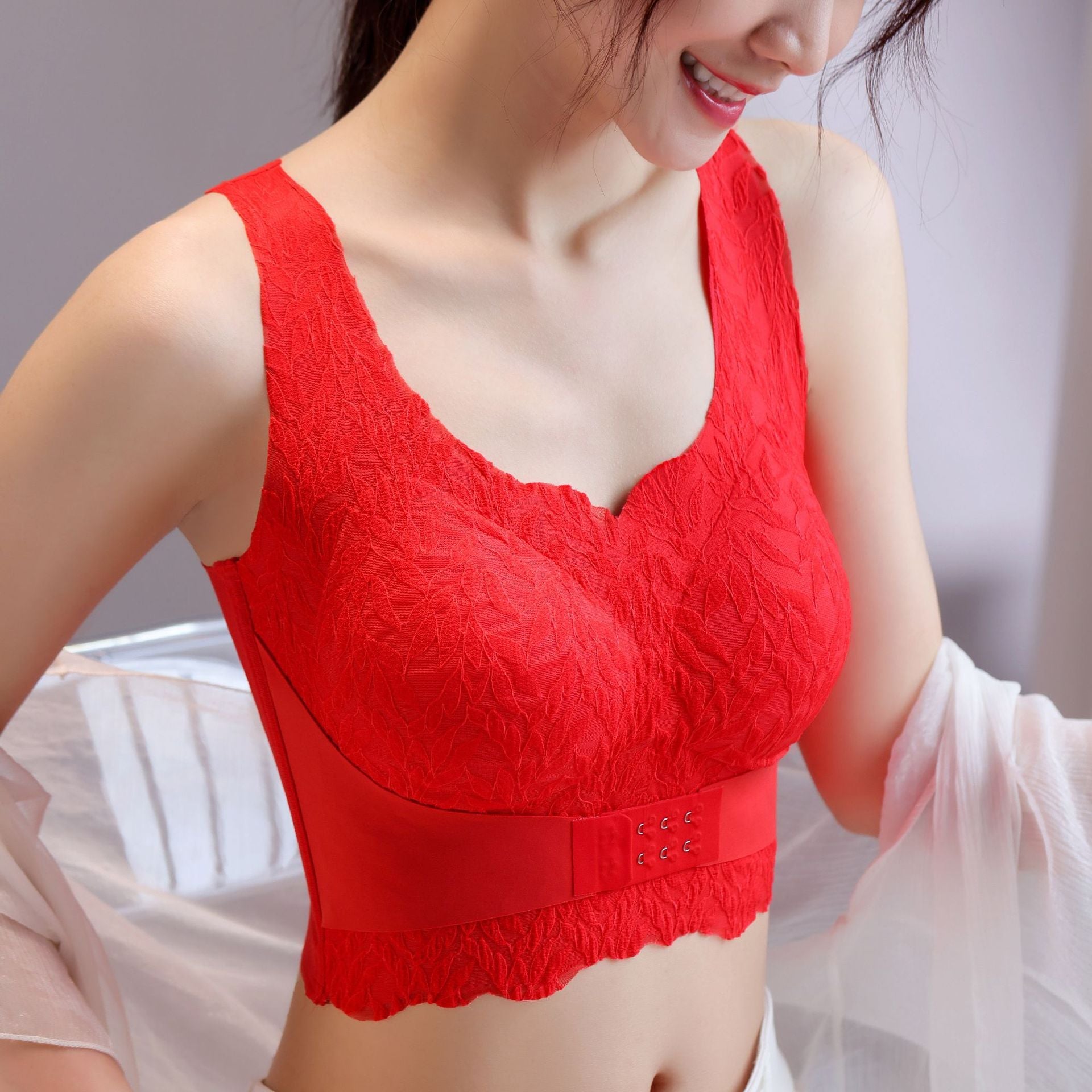 Front Button Adjustable Seamless Sports Bra