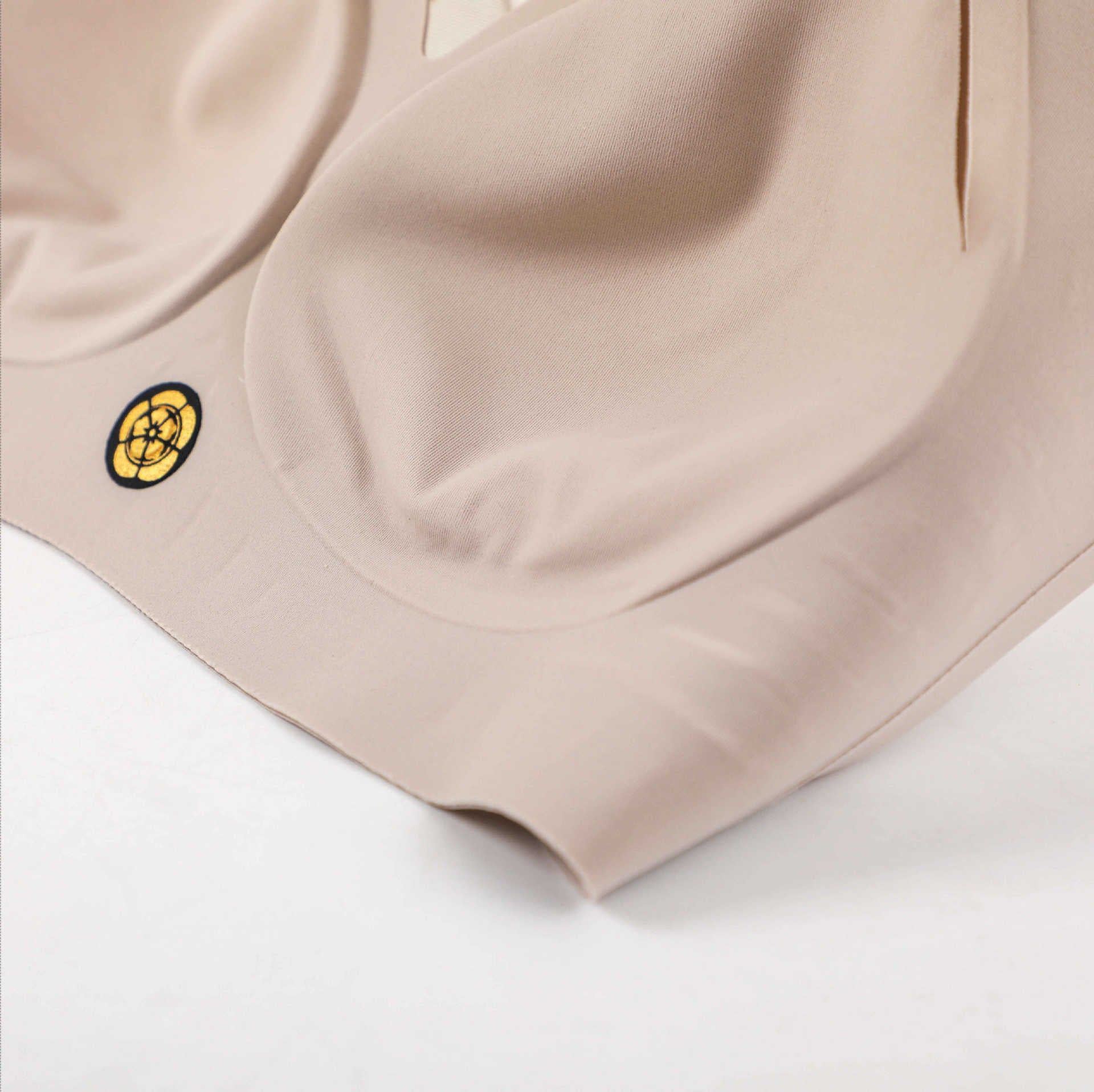Seamless Deep V Hollow Vest Bra