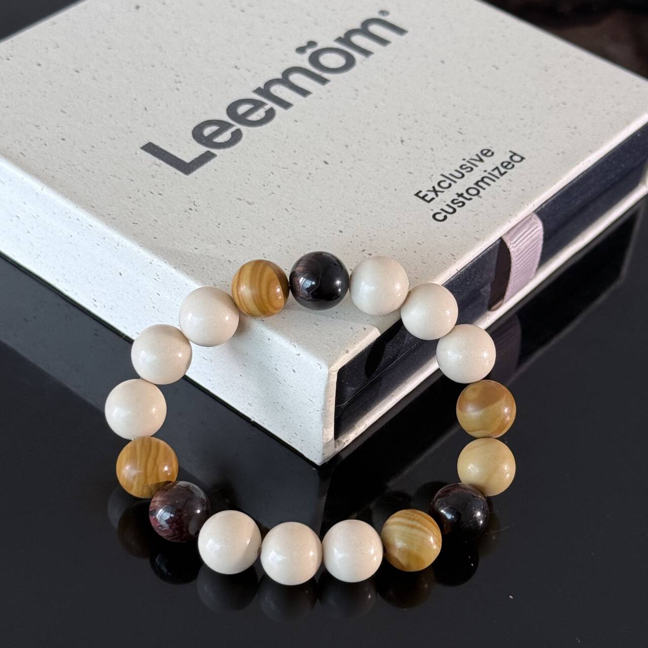Natural White Stone & Earth-Tone Jasper Manual Beaded Bracelet — Minimalist Healing Crystal Bracelet