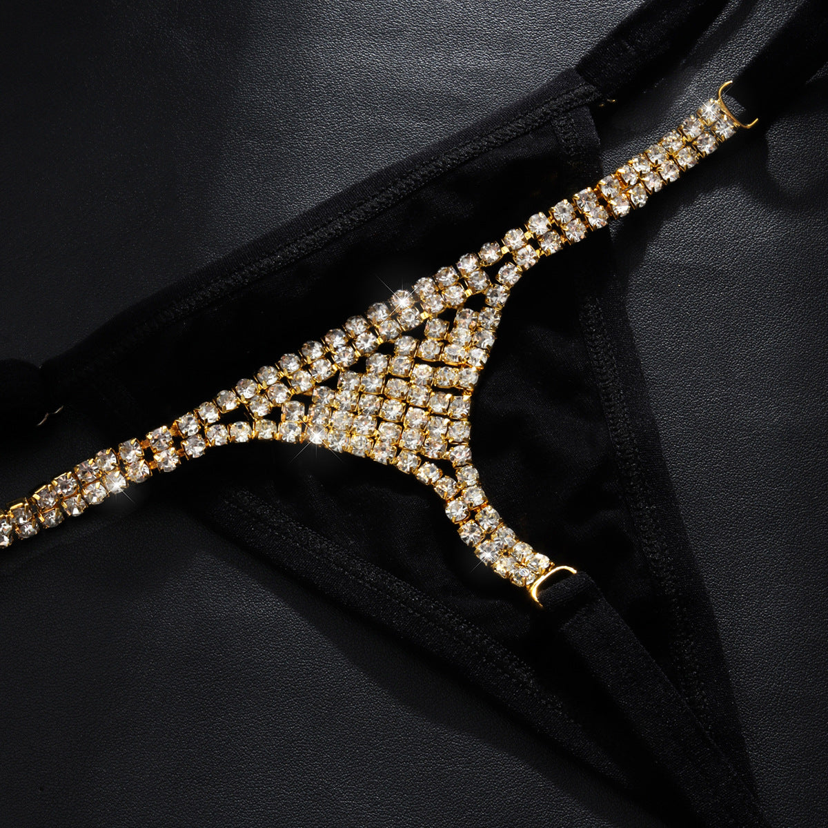 Fashionable Shining Diamond Inlaid Bikini Body Chain Accessories Thong