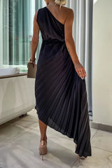 Solid Color Appliques Ruched Irregular Oblique Collar Pleated Dresses(5 Colors)