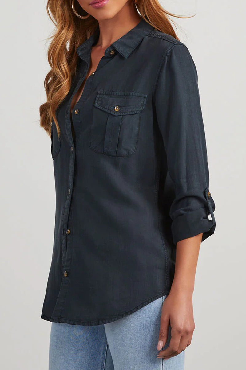 Pocket Buttons Turndown Collar Blouses(4 Colors)