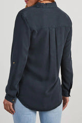 Pocket Buttons Turndown Collar Blouses(4 Colors)