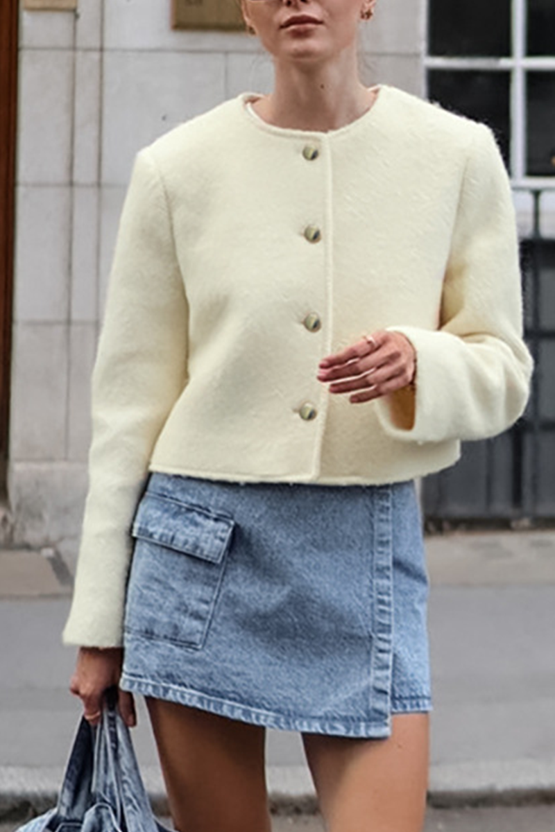 Buttons O Neck Outerwear
