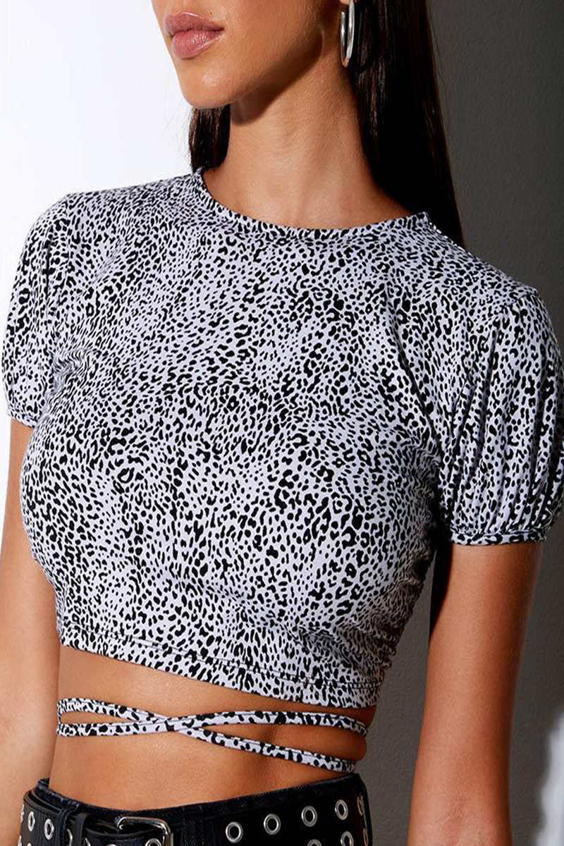 Geometric Print Animal Print Lace Up Backless Contrast Half A Turtleneck T-Shirts(7 Colors)