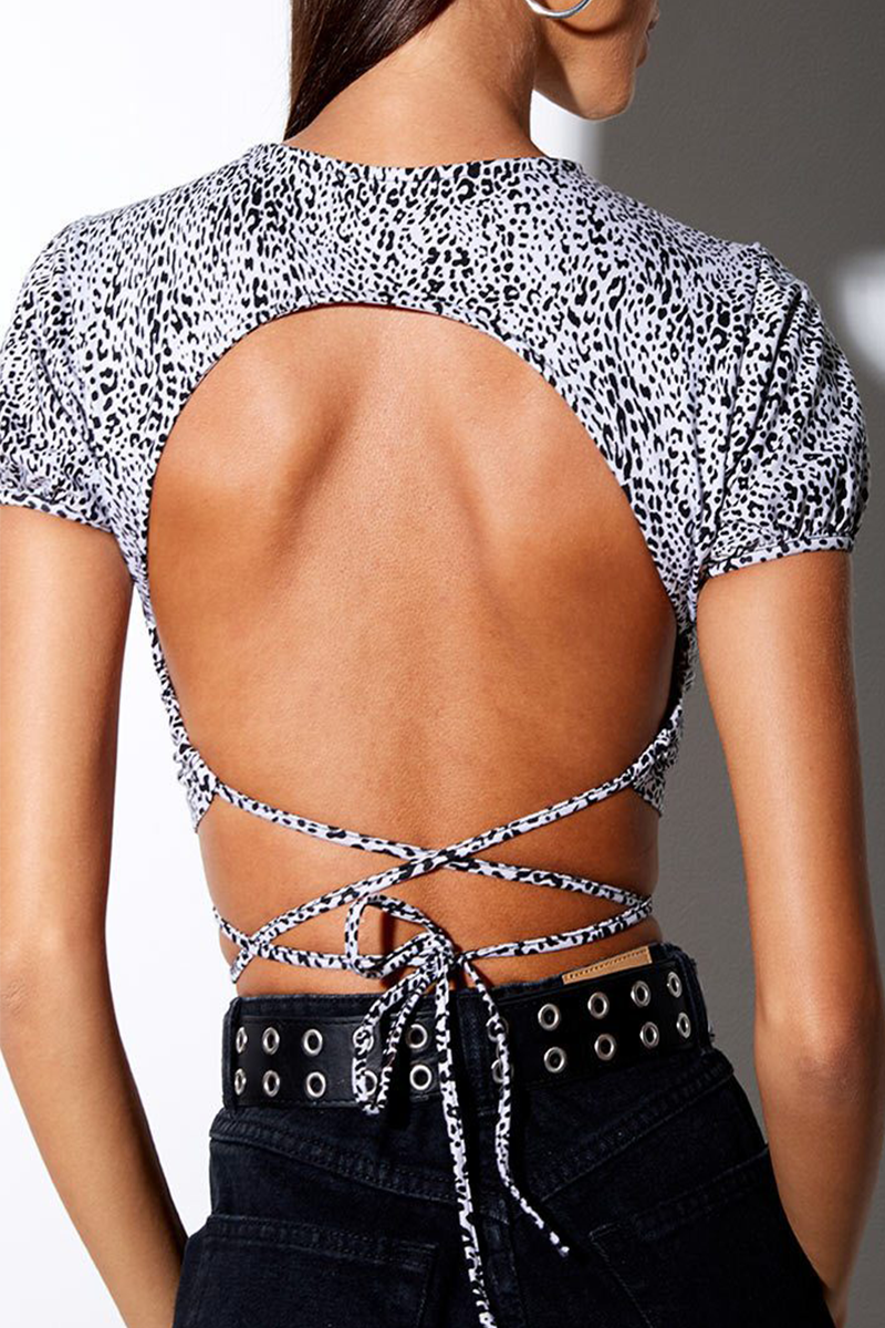 Geometric Print Animal Print Lace Up Backless Contrast Half A Turtleneck T-Shirts(7 Colors)