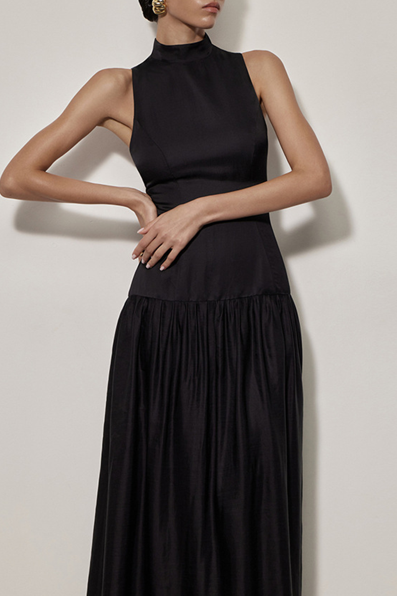 Backless Ruched Halter Sleeveless Dresses
