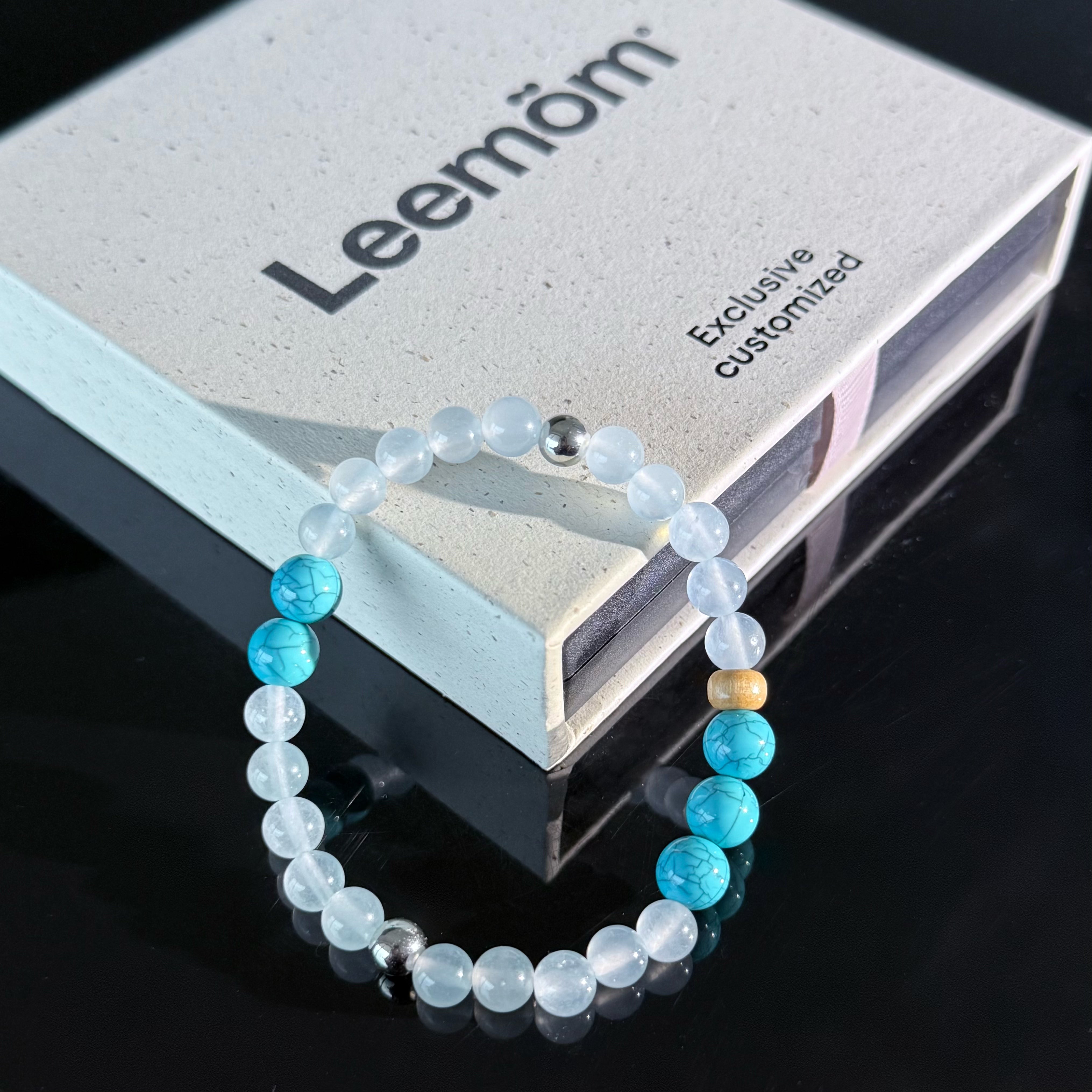 White Jade & Turquoise Bracelet – Crystal Bracelet for Aquarius & Sagittarius