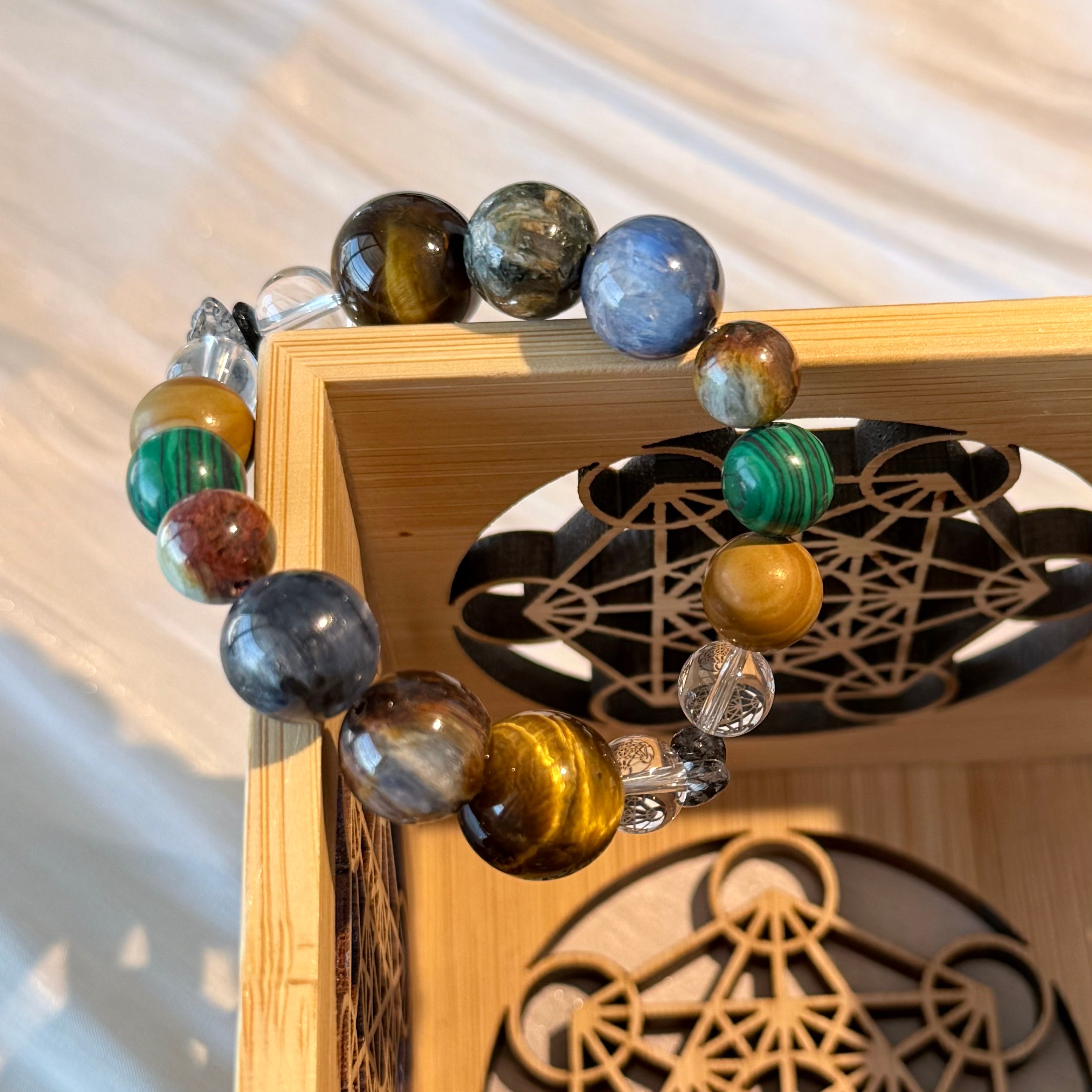 Natural Tiger’s Eye & Malachite Crystal Bracelet