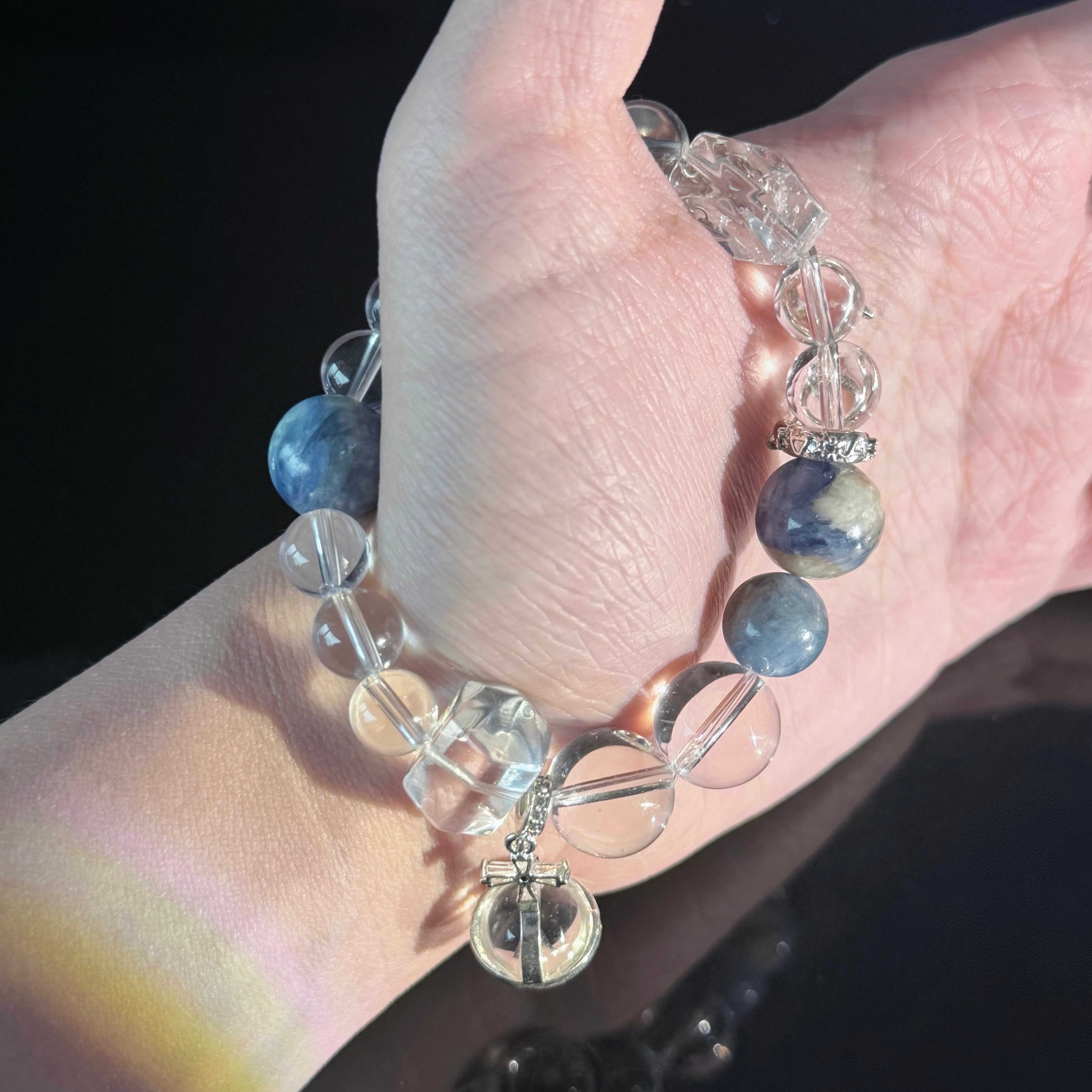 Clear Quartz & Blue Crystal Bracelet for Aquarius