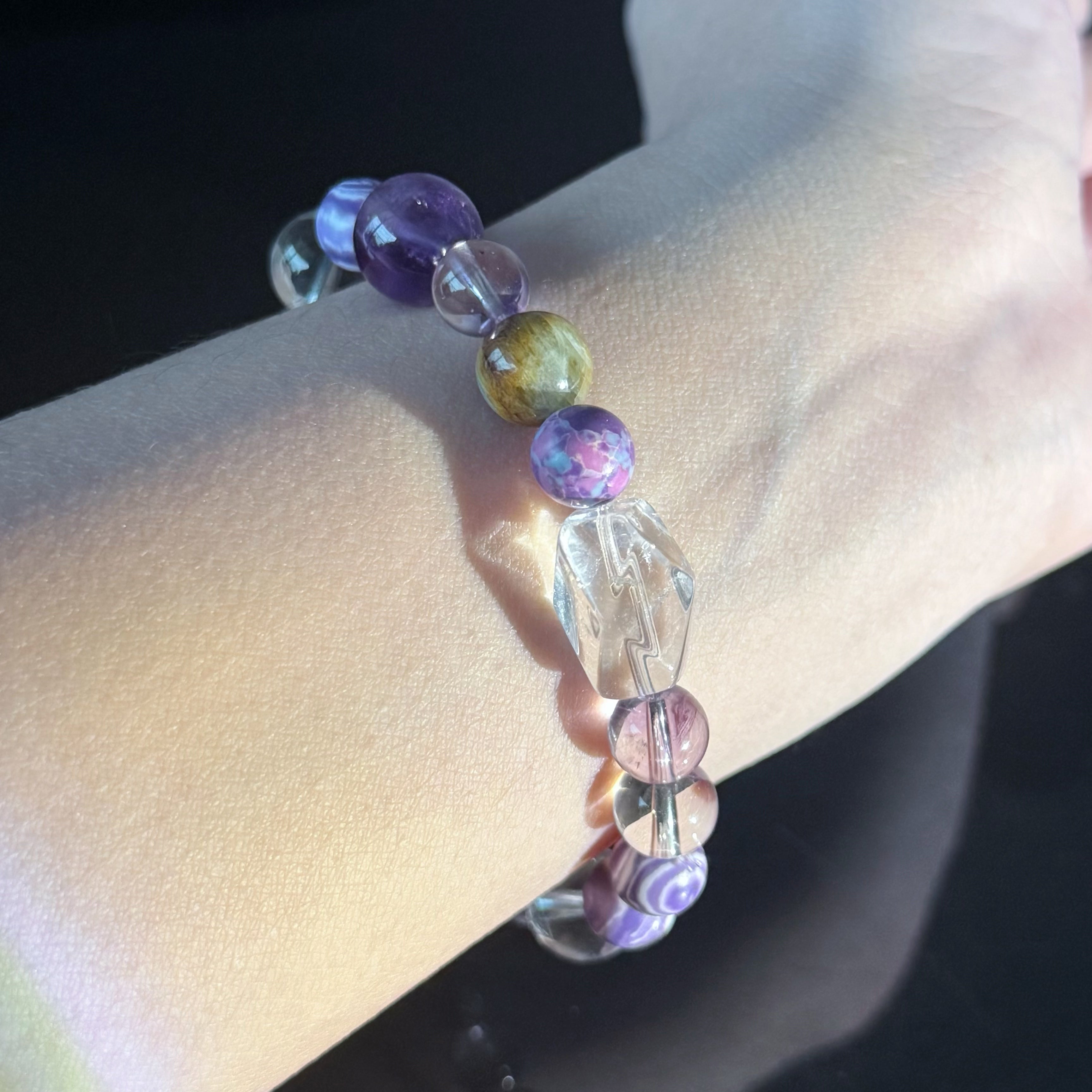 Aquarius Crystal Bracelet – Amethyst, Clear Quartz & Healing Stones