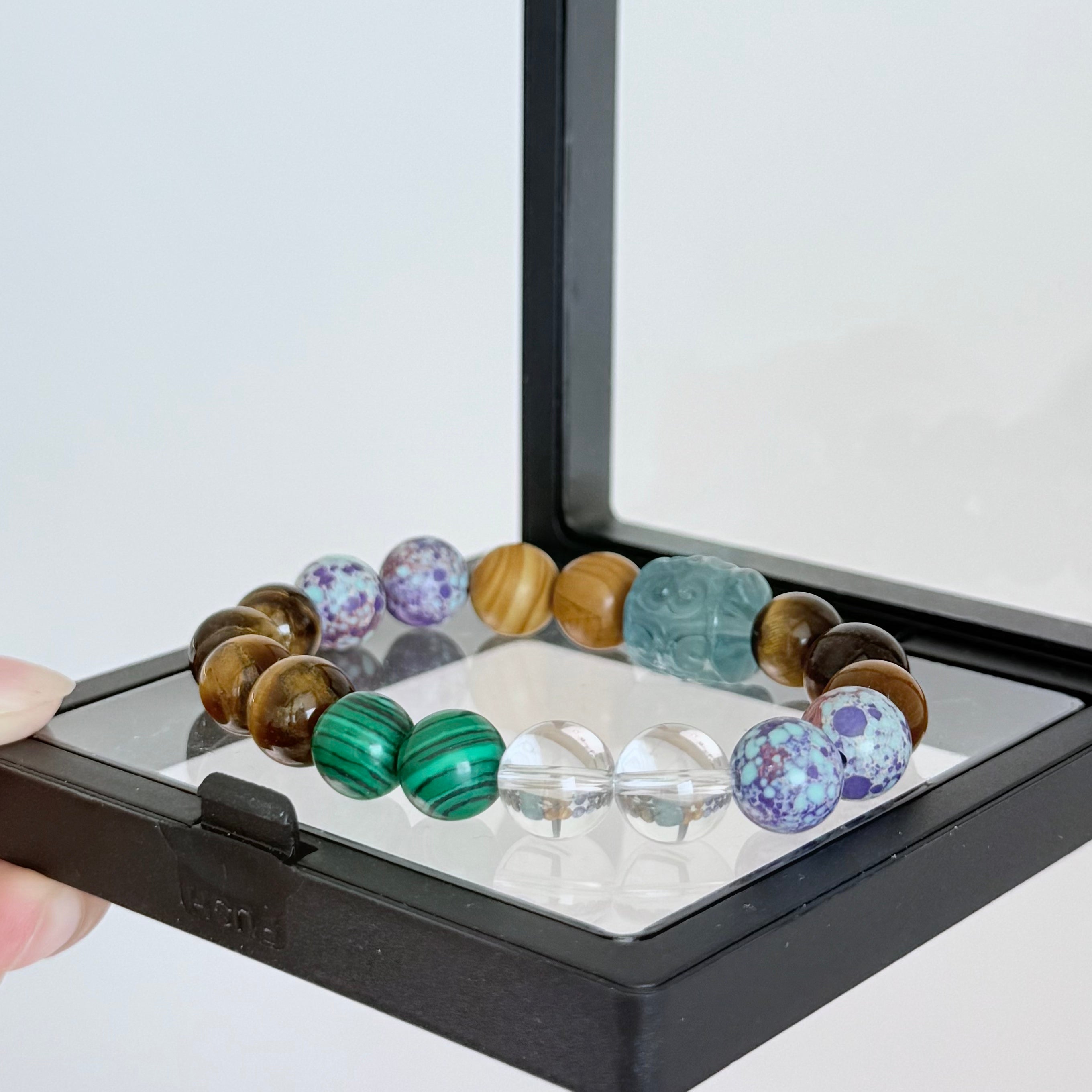 Multi-Gemstone Bracelet with Tiger’s Eye, Malachite & Clear Quartz