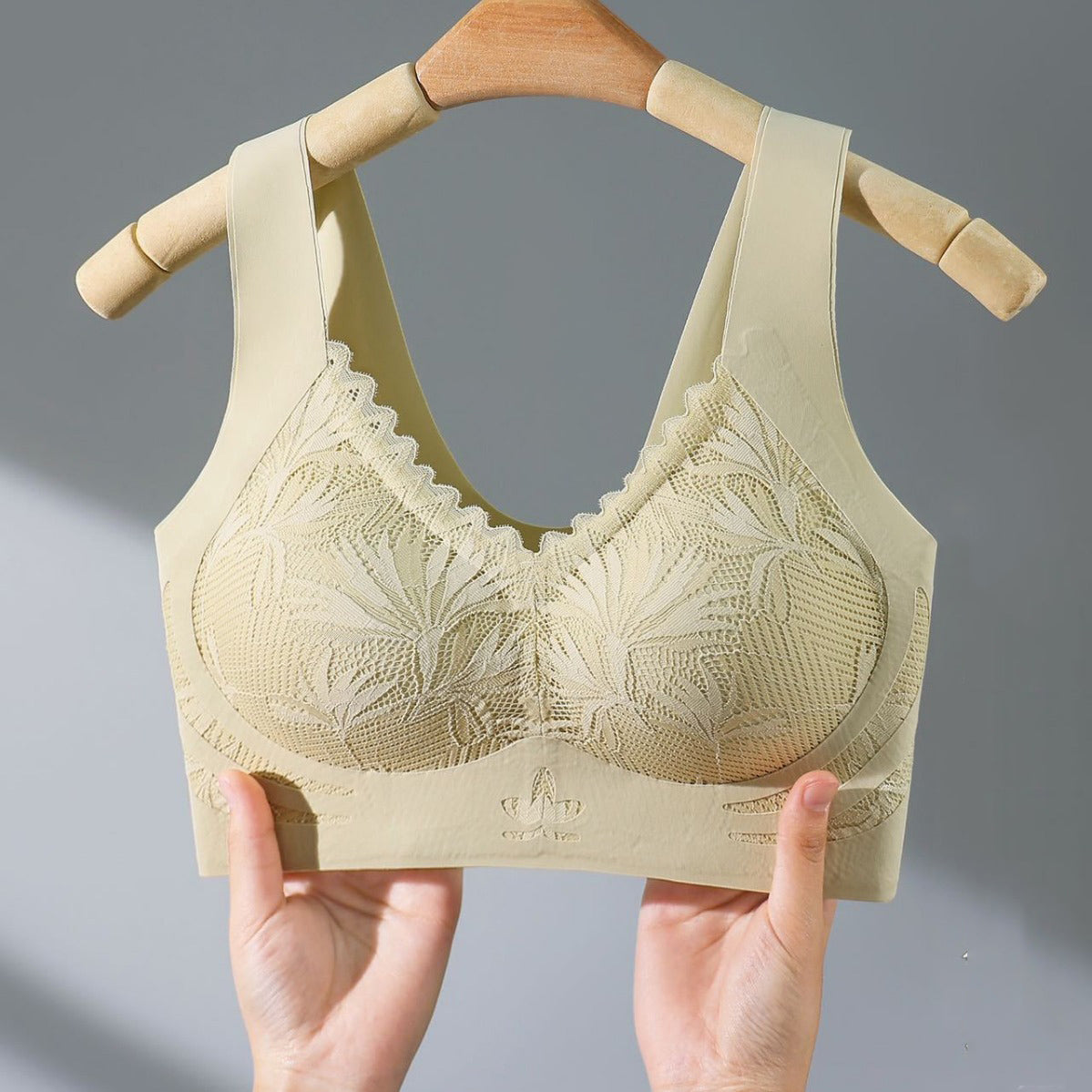 Push-Up Anti-exposure and Anti-sagging Breathable Bra
