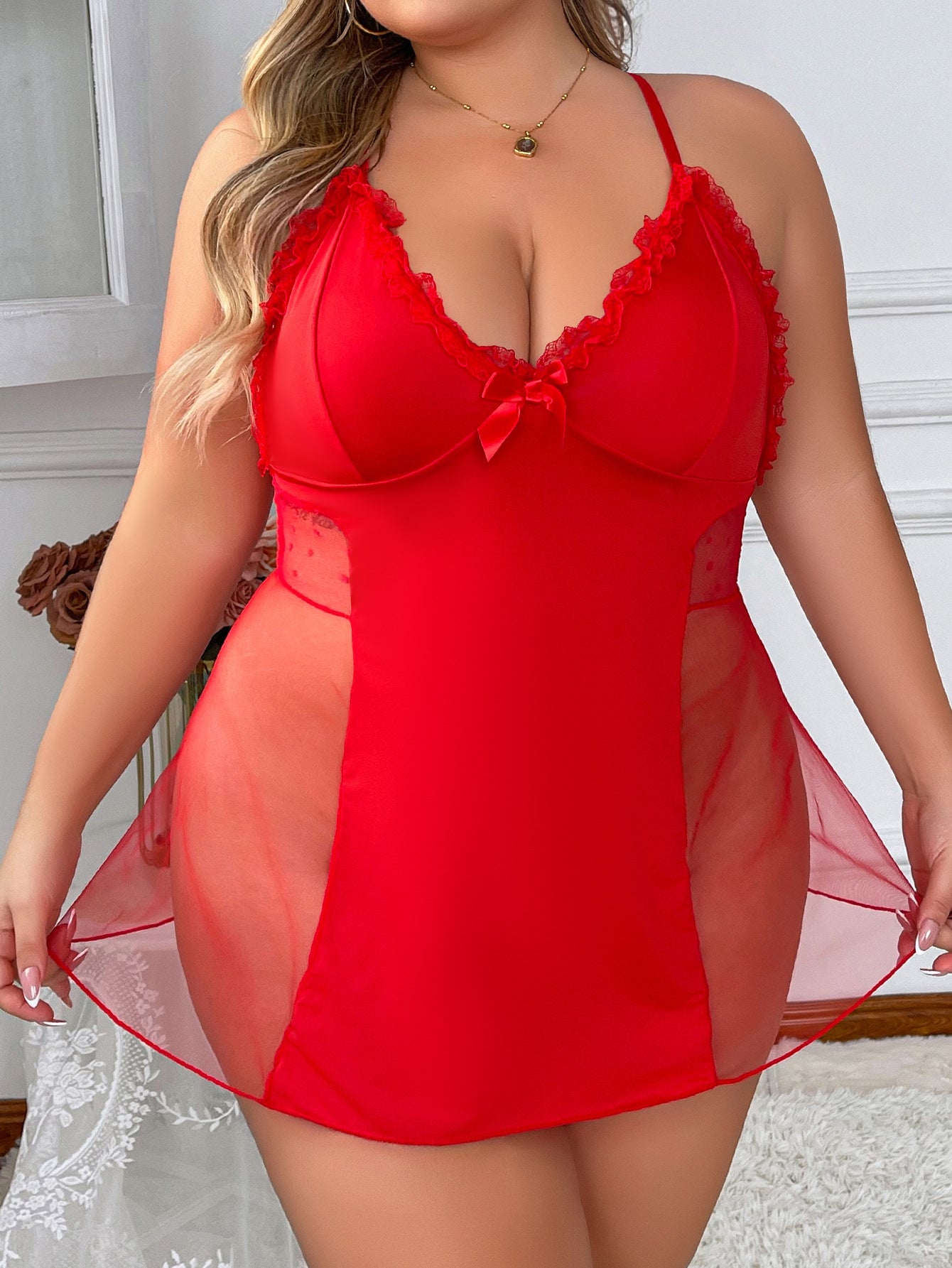 Plus-Size Lingerie Lace Mesh See-Through Sling Slit Sleepwear