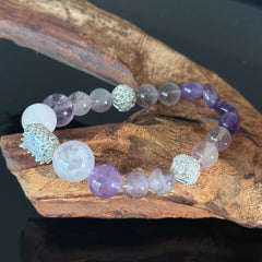 Natural Amethyst & Clear Quartz Bracelet — Handcrafted Beaded Healing Energy Bracelet for Calmness, Protection, and Spiritual Balance