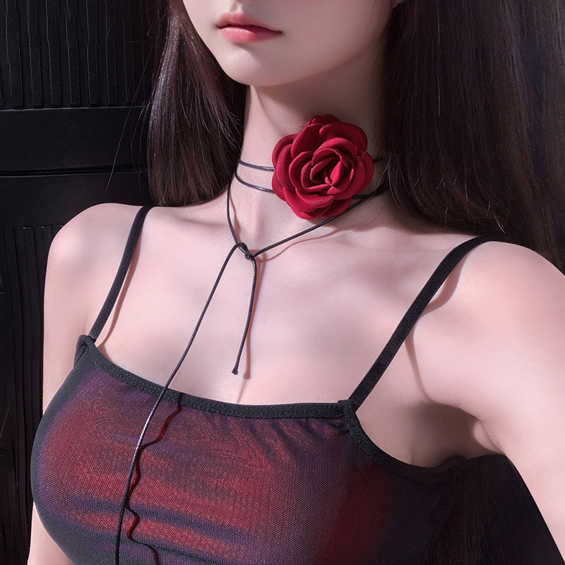 Rose Free Lace-up Neck Ring