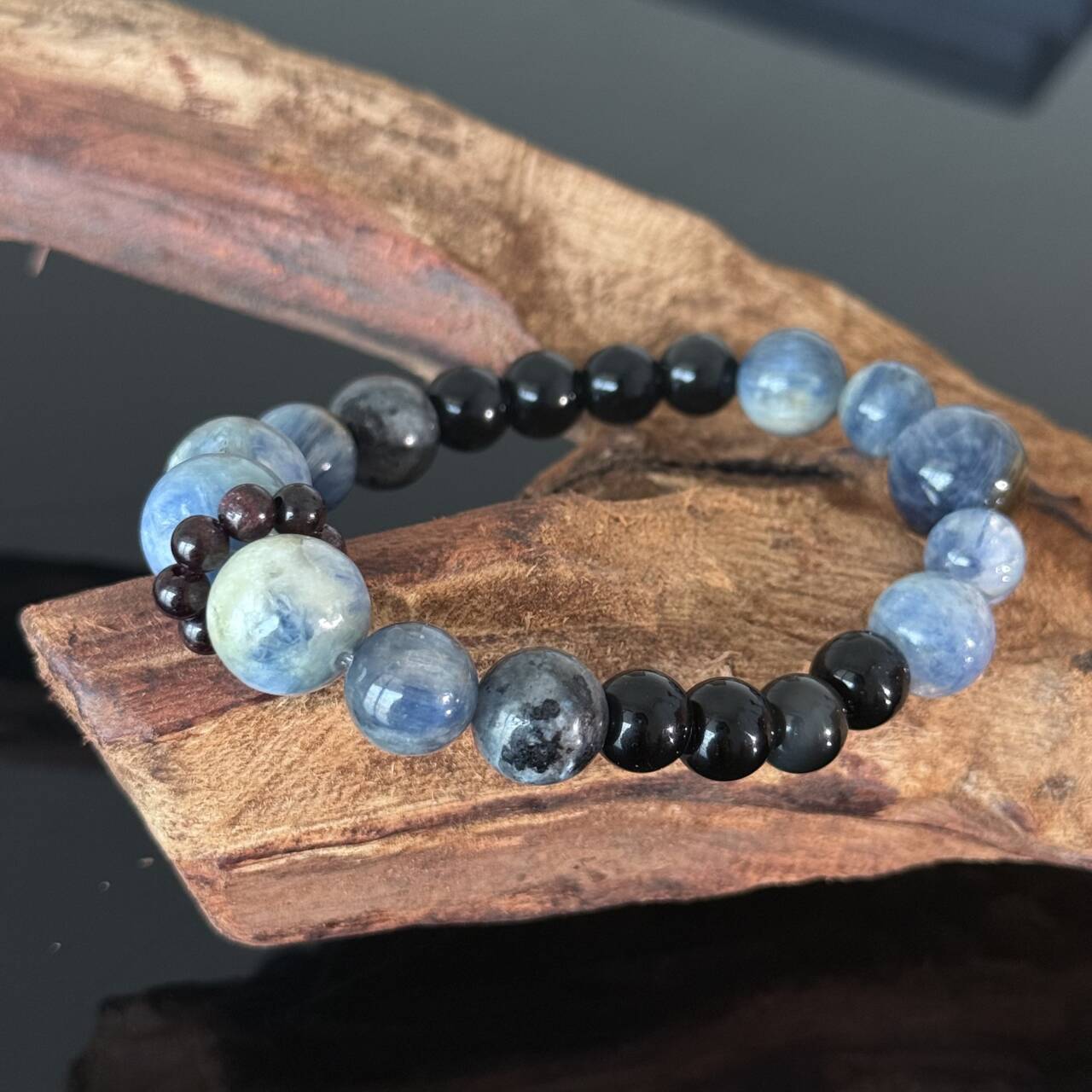Handcrafted Bracelet featuring Kyanite, Labradorite, and Obsidian — Healing Jewelry