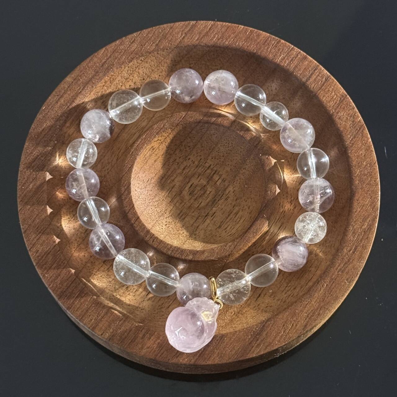 Elegant Clear Quartz & Amethyst Beaded Bracelet with Purple Charm – Minimalist Crystal Healing Jewelry