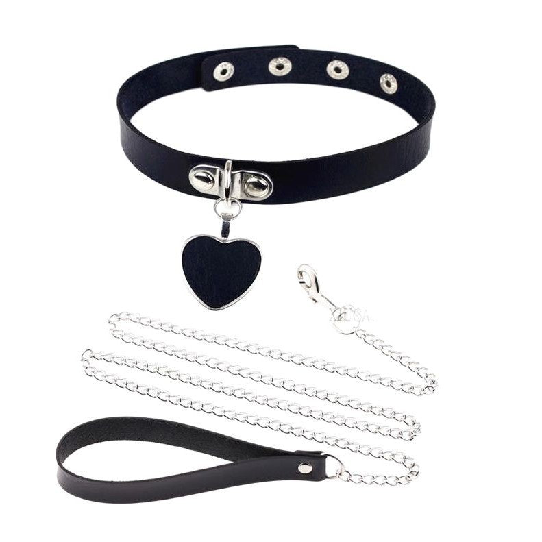 Love Chain Collar with Hand Holding Rope Chain