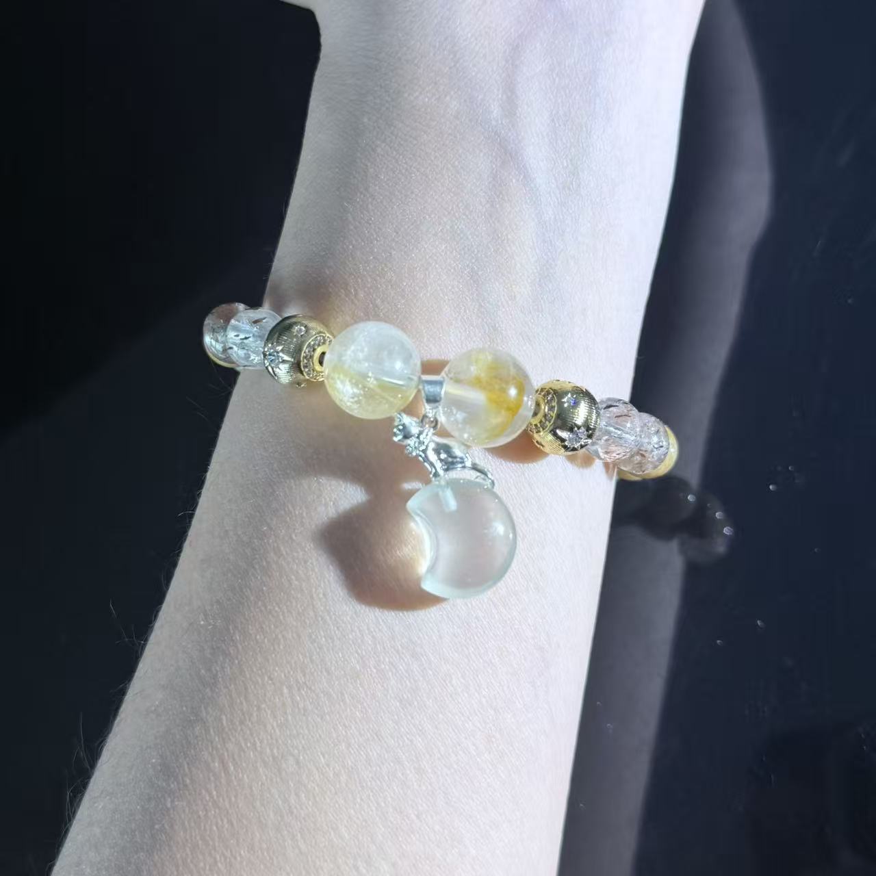 Crescent-shaped crystal bead bracelet | Natural golden rutilated quartz healing stone bracelet