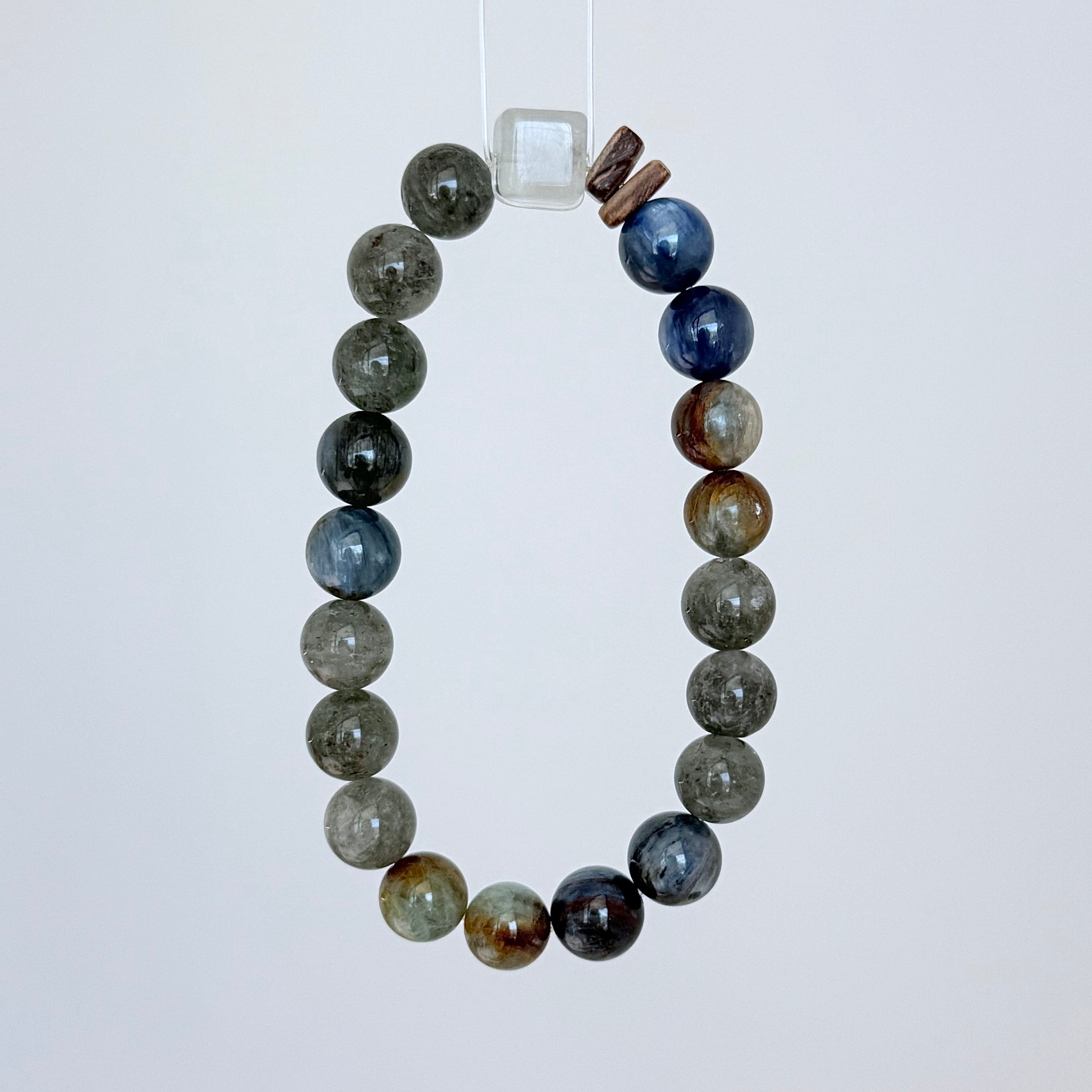 Kyanite & Labradorite Crystal Bracelet