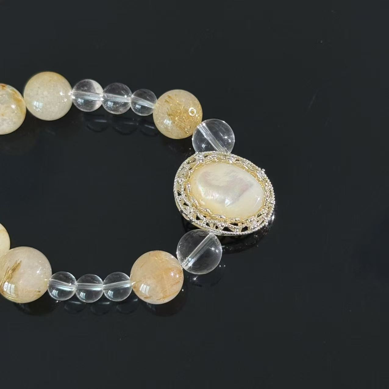 Purify your magnetic field and enhance your aura | White Crystal and Citrine Bracelet