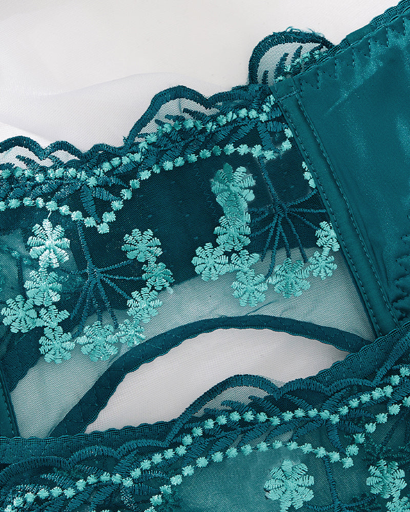 Embroidery Lace Garter Lingerie Set