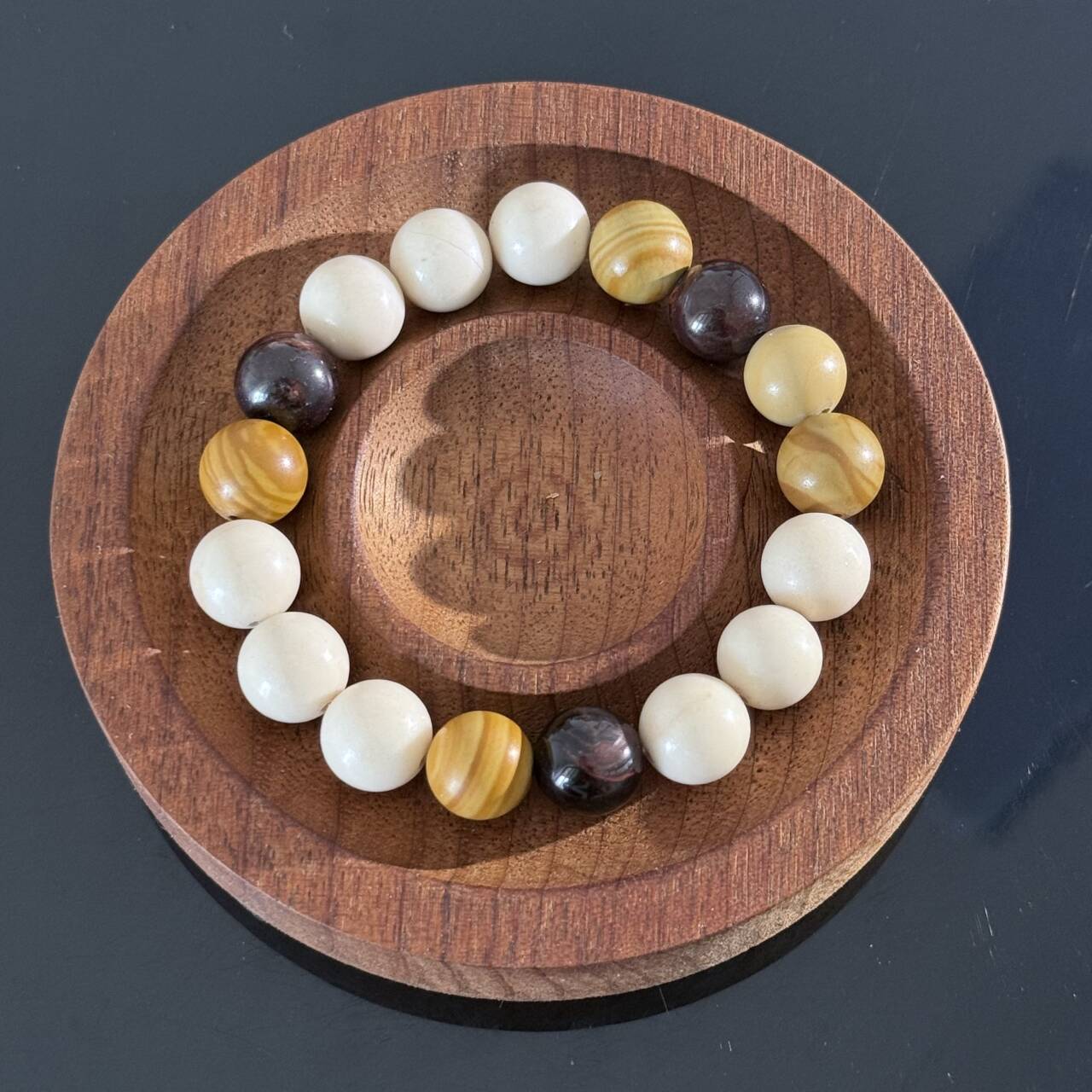 Natural White Stone & Earth-Tone Jasper Manual Beaded Bracelet — Minimalist Healing Crystal Bracelet