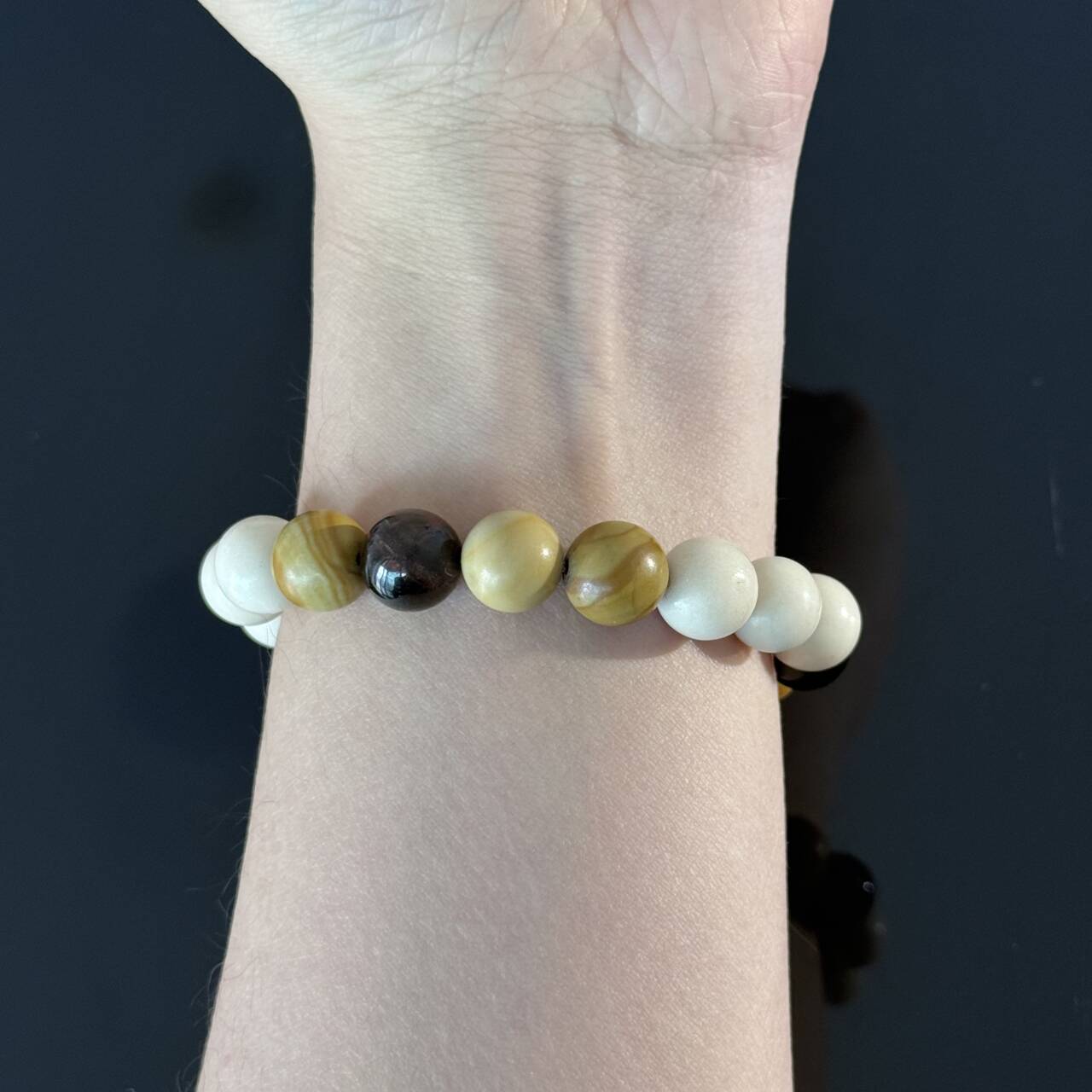Natural White Stone & Earth-Tone Jasper Manual Beaded Bracelet — Minimalist Healing Crystal Bracelet