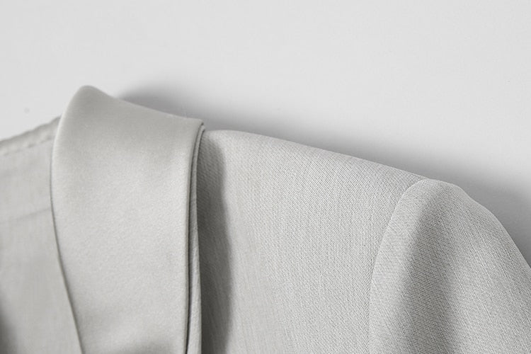 Blazing Single-Breasted Skirt Suit