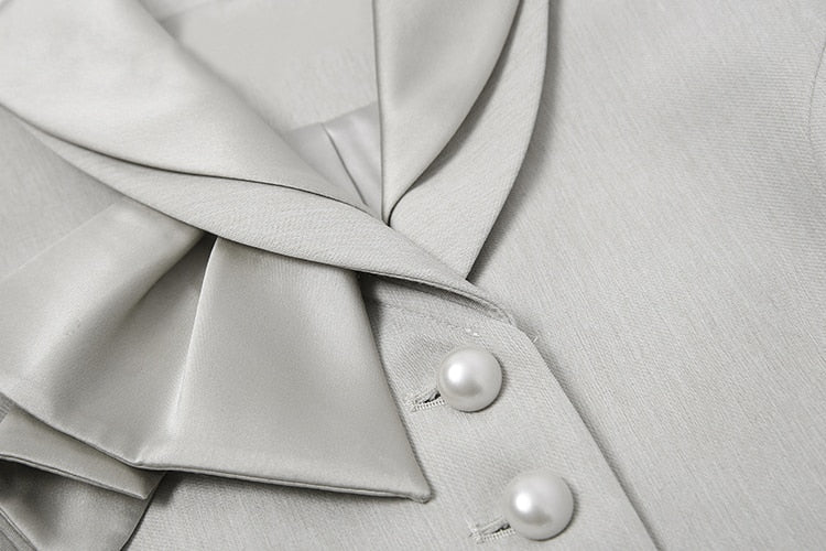 Blazing Single-Breasted Skirt Suit