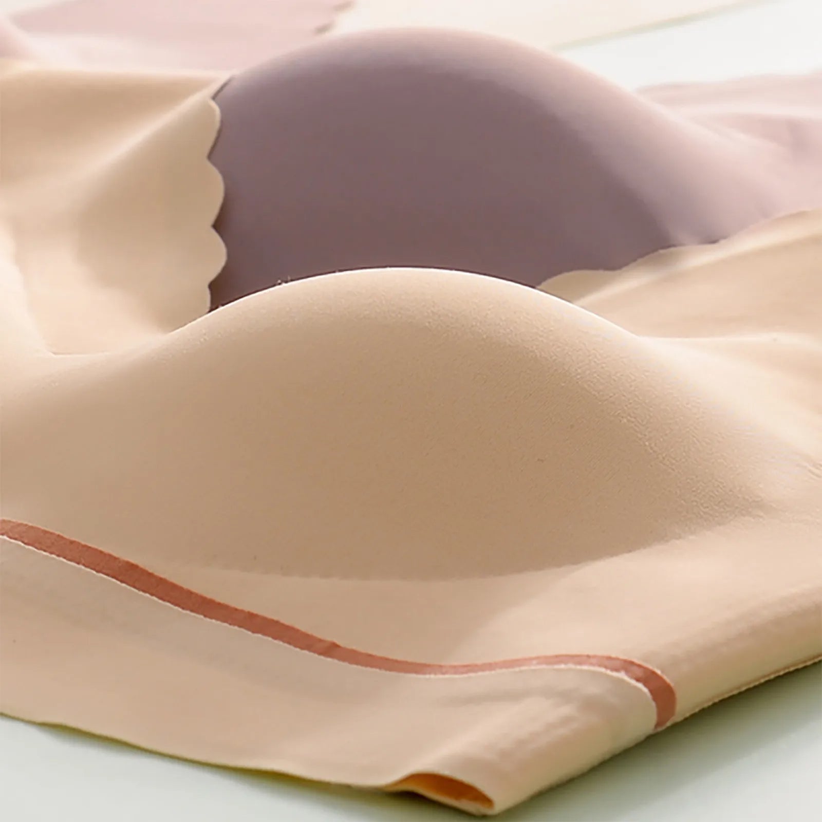 seamless push-up latex deep V comfortable bra