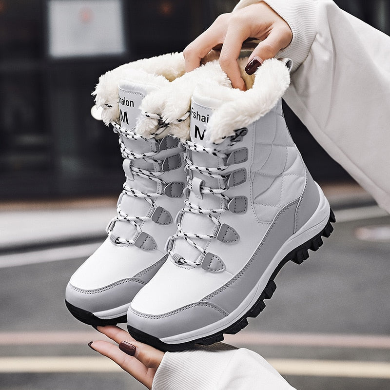 Non-slip Zone Women's Waterproof Boot