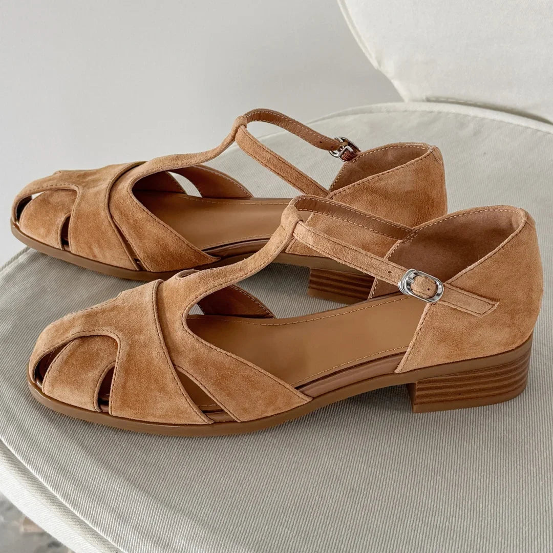 Narrow T-strap Flats Sandals