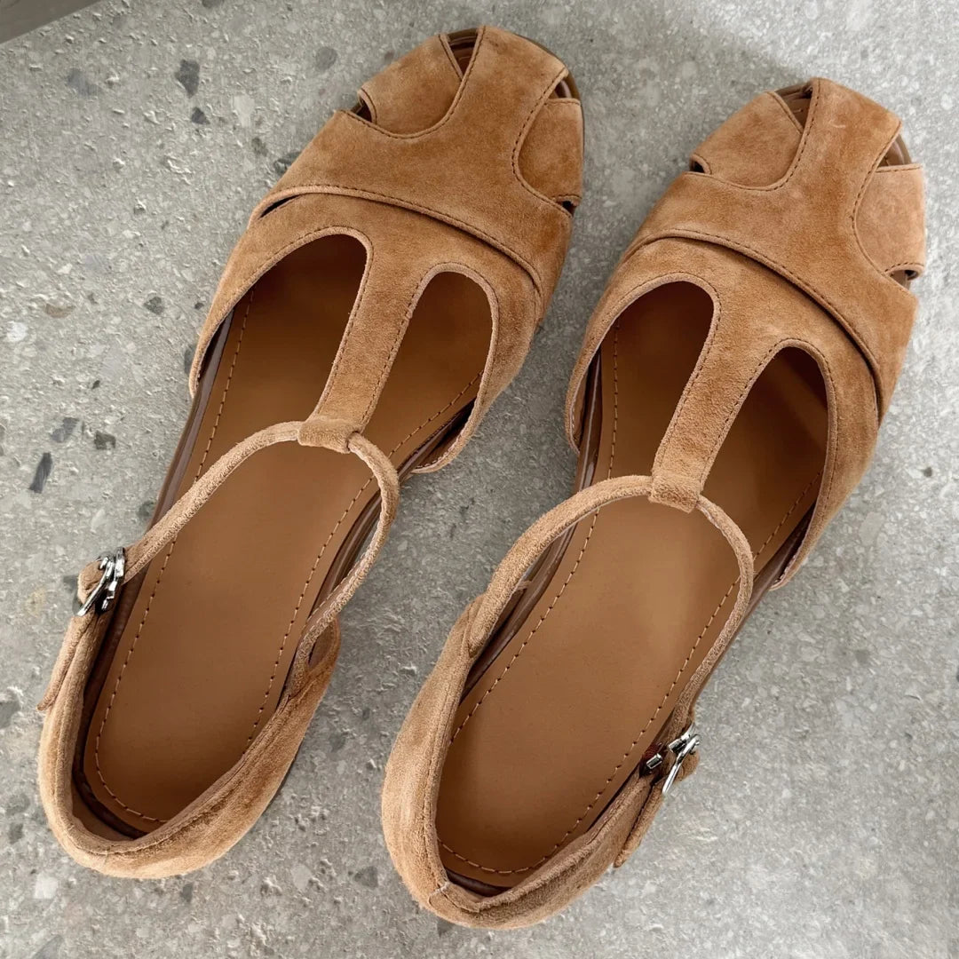 Narrow T-strap Flats Sandals