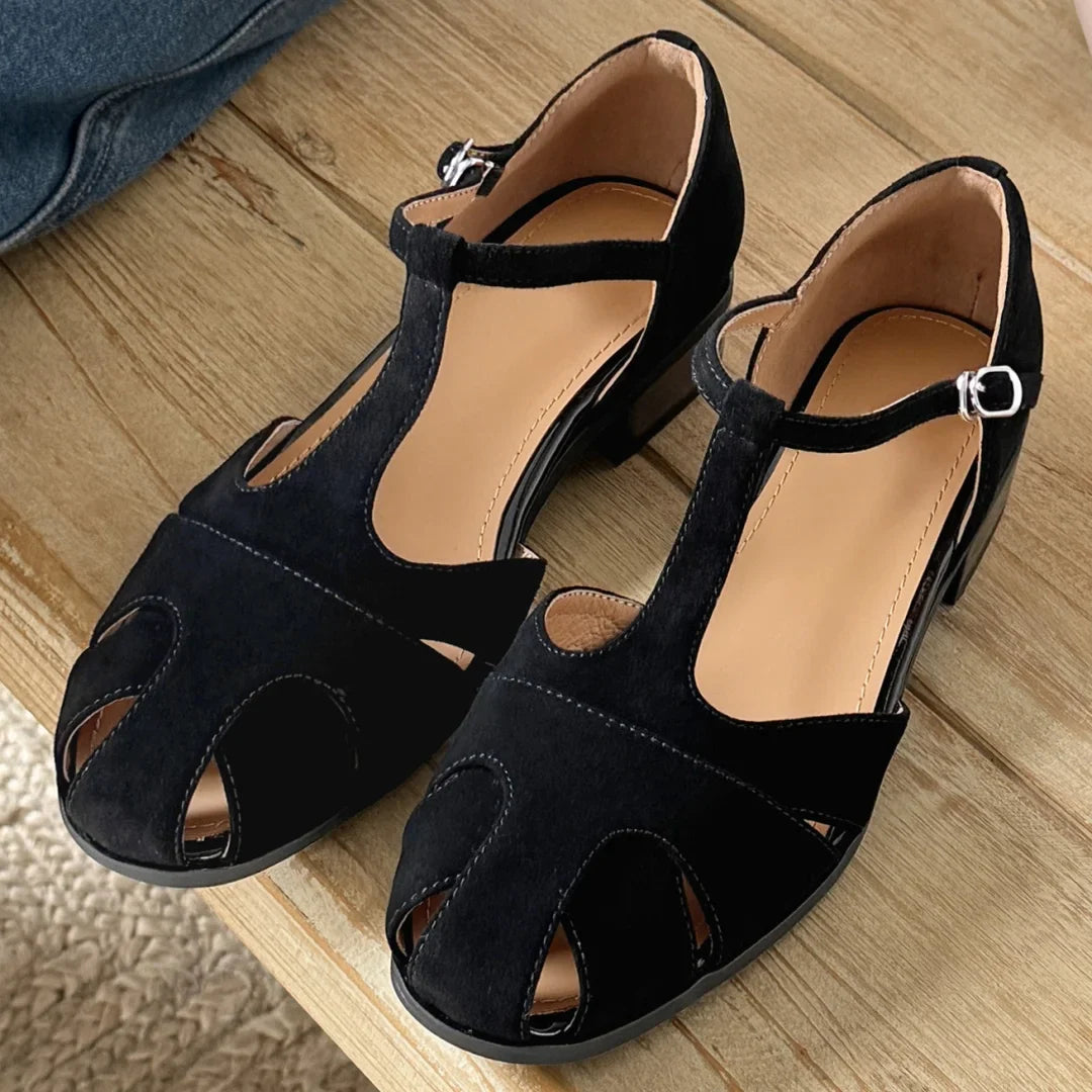 Narrow T-strap Flats Sandals