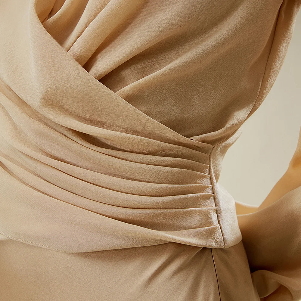 Puffed Sleeves Silk Nipped Waist Blouse