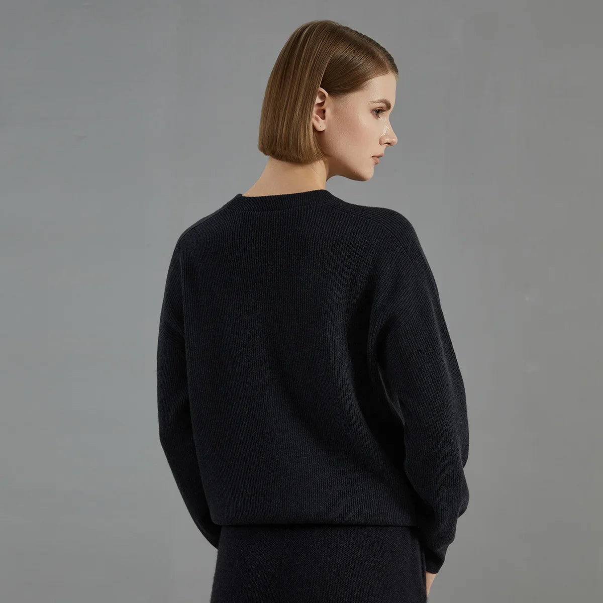 Experience The Elegance Wool Pullover Top