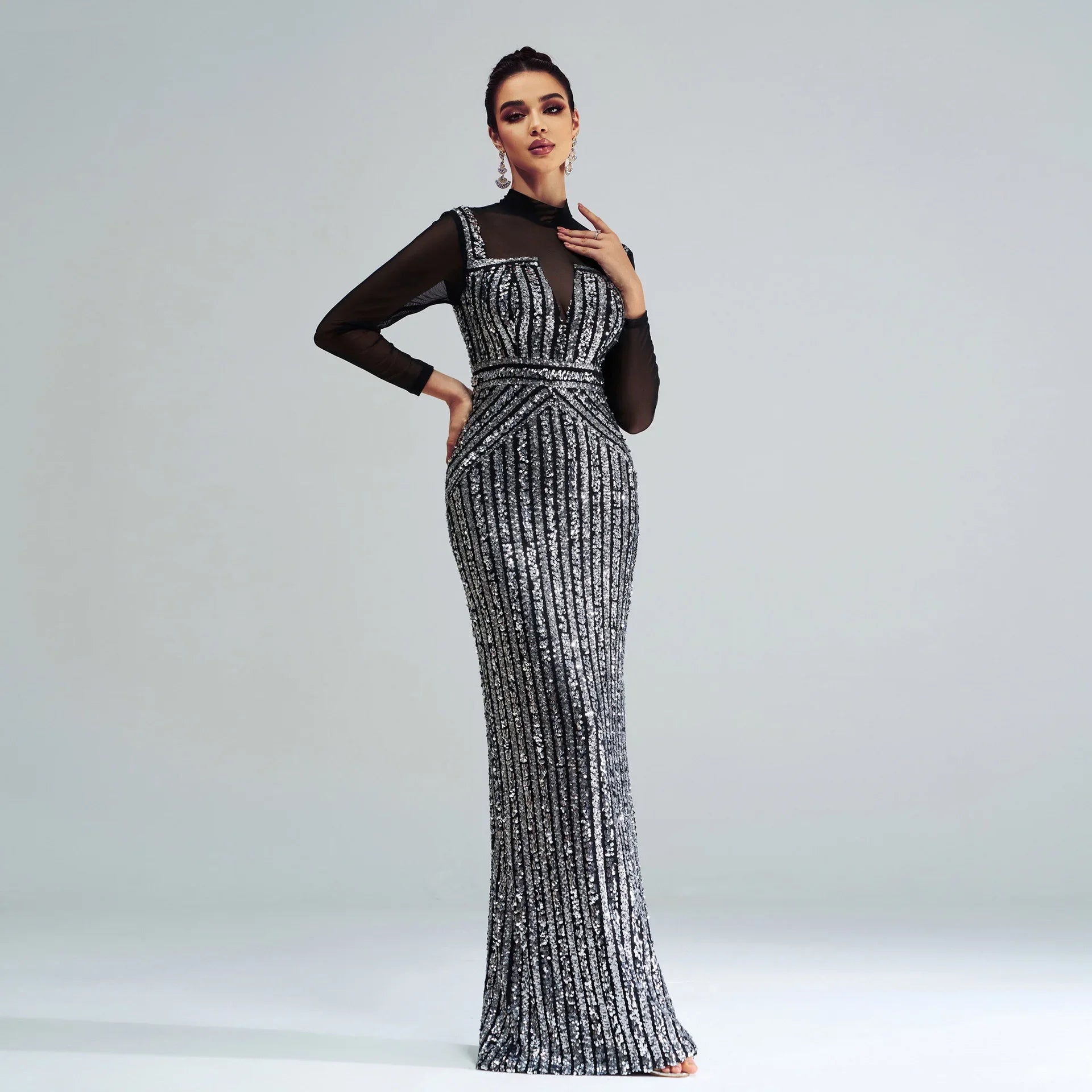 Stunning Hip-hugging Maxi Dress