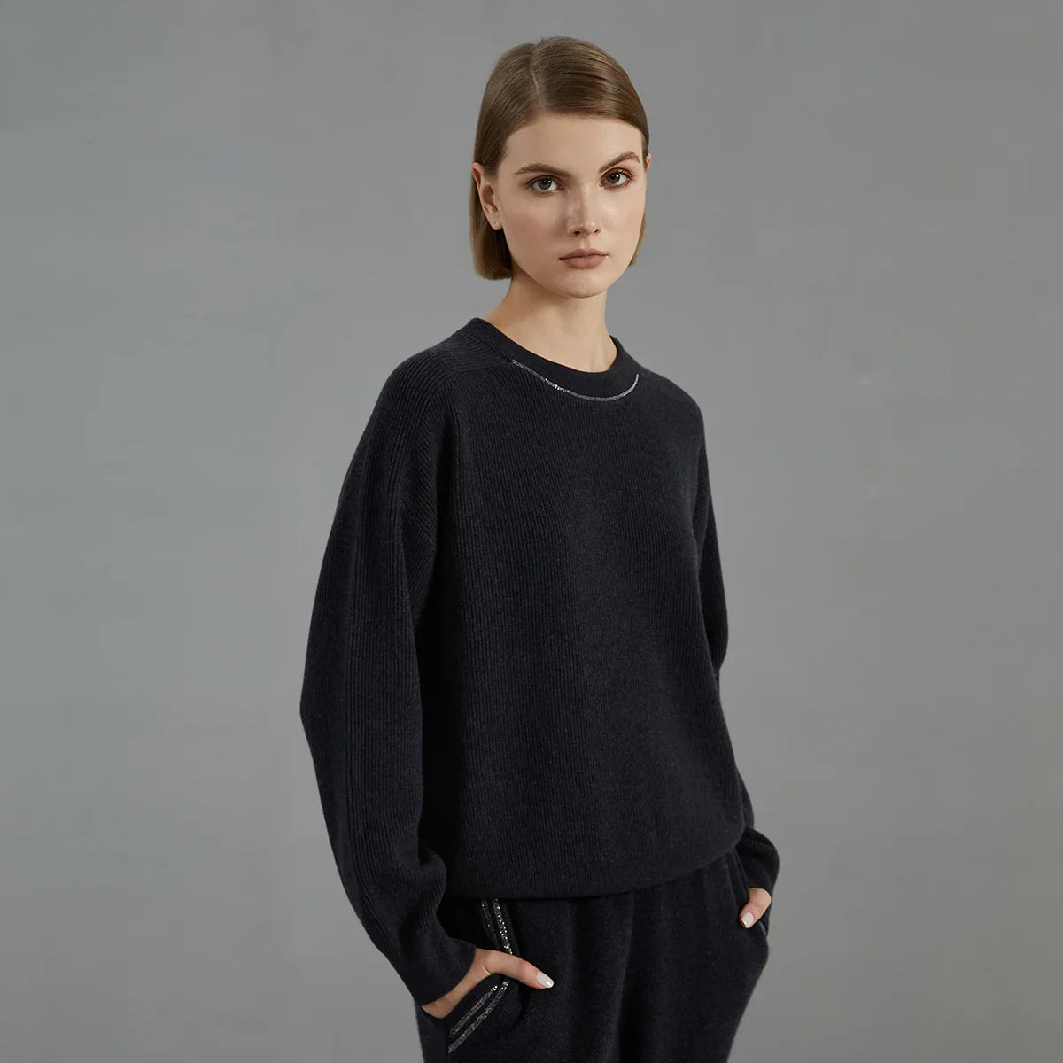 Experience The Elegance Wool Pullover Top