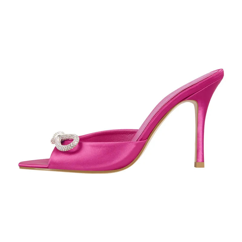 Classic Fashionistas Peep Toe Sandals