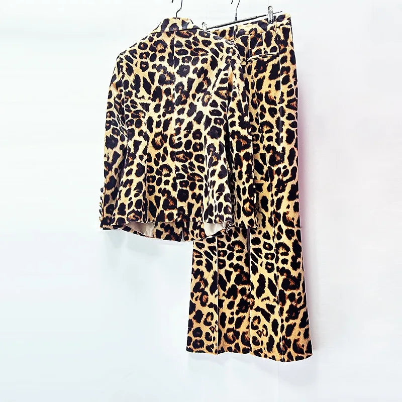 Luxury Velvet Blazer and Pants Suit