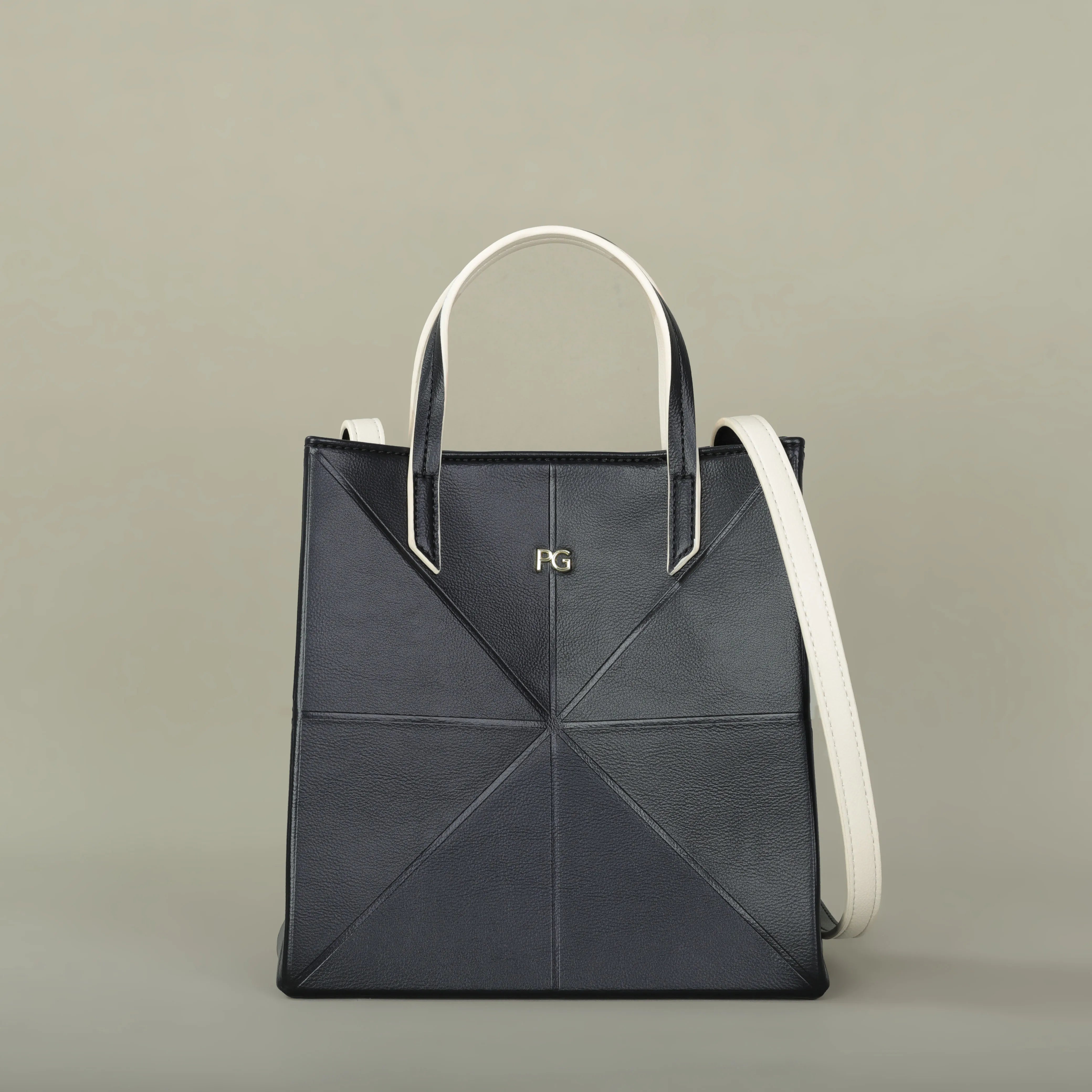 Versatile Foldable Shoulder Bag