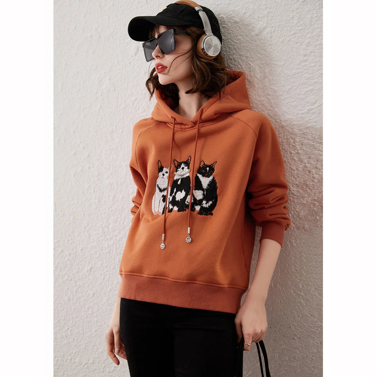 Plush Cat Embroidery Drawstring Hooded