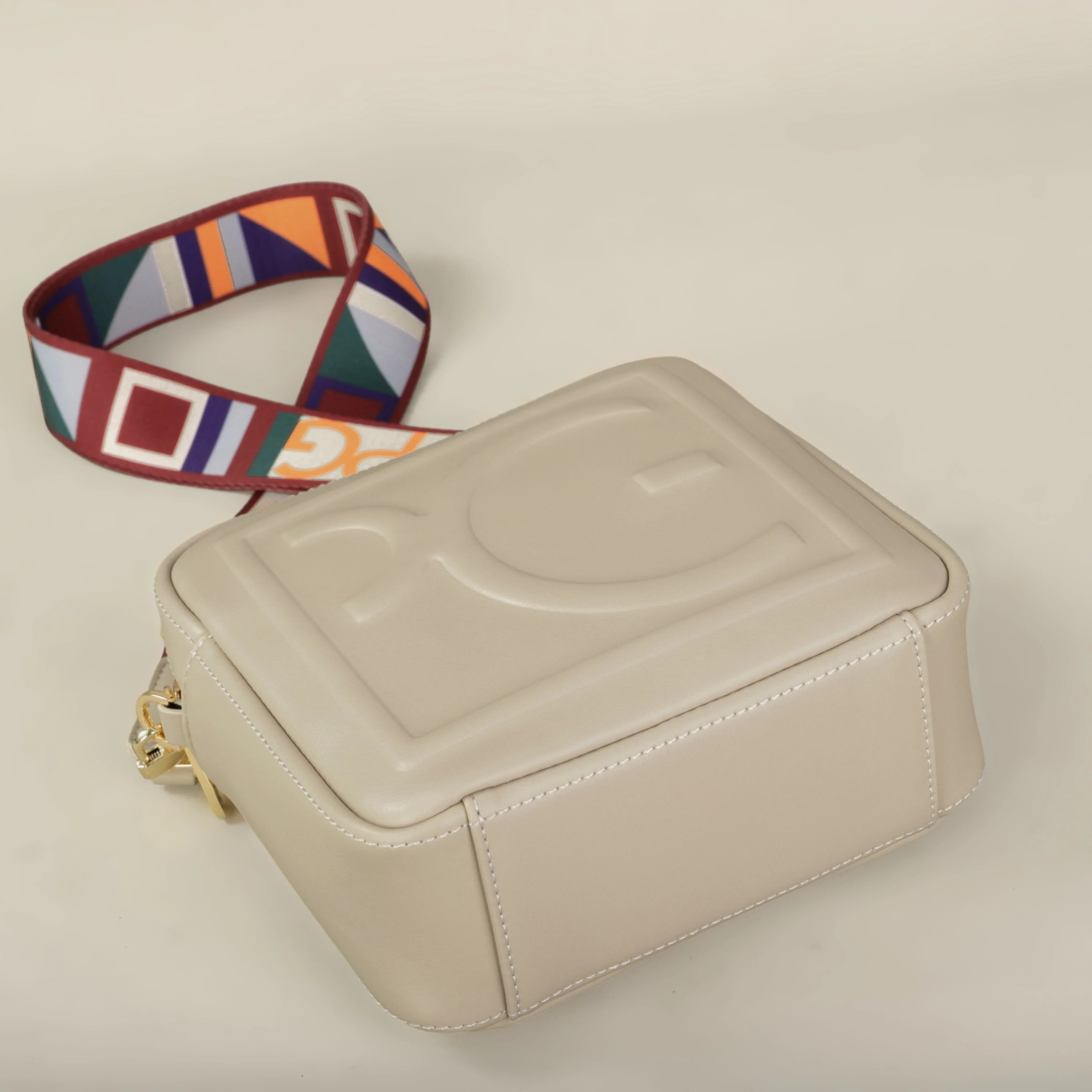 High Quality Lightweight Crossbody Bag