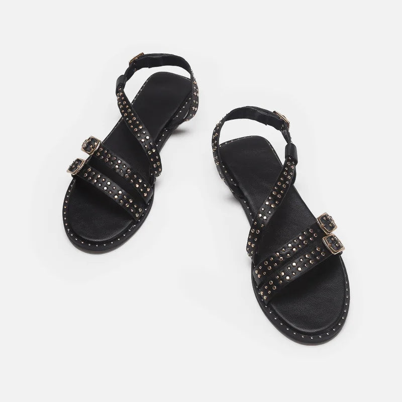 Rivet Strap Buckle Casual Sandals